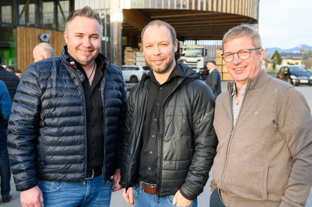Christian Milz (Sohm Objektbau), Matthias Kaufmann (Kaufmann Zimmerei u. Tischlerei) und Peter Kessel (Zimmerei für den Holzbau) (v. li.)