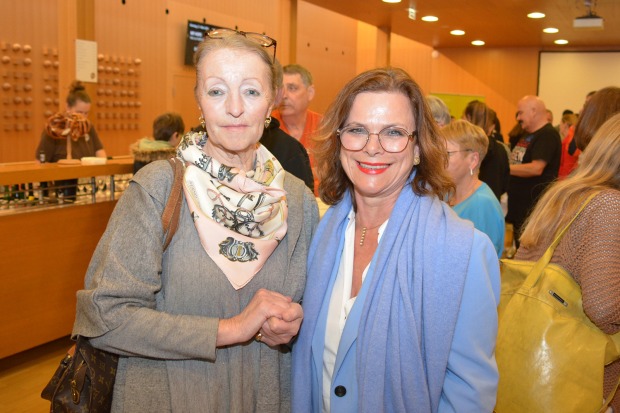 Lions-Doyenne Irmi Sachs- Ritter, Christine Schwarzer.