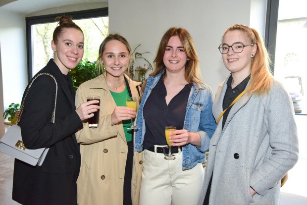 Aldina Grosic, Michelle Sutterlüti (RIR), Marie Zojer und Jennifer Rotheneder (v. li.)