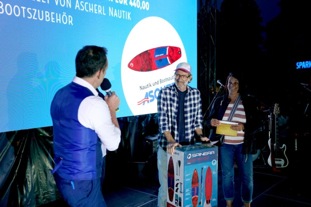 Die glücklichen Tombola-Gewinner.