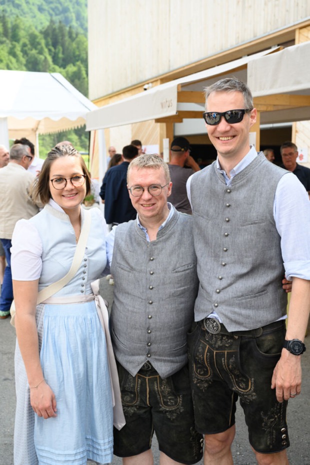 Veronika, Philipp und Günther von den Bezauer Dorfmusikanten