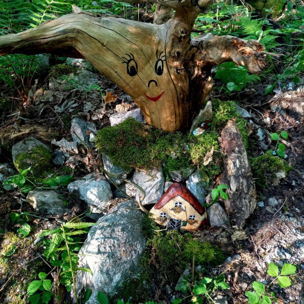 Vom 6. Juli bis 31. August immer donnerstags gibt es eine Familienwanderung mit spannenden Wichtelgeschichten.