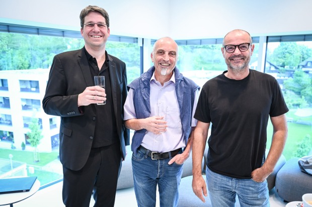 Oliver Schwendinger (Soltain), Johannes Lutz (Hypo Vorarlberg) und Martin Steiner (Kreispunkt  Physiotherapie) (v. li.)