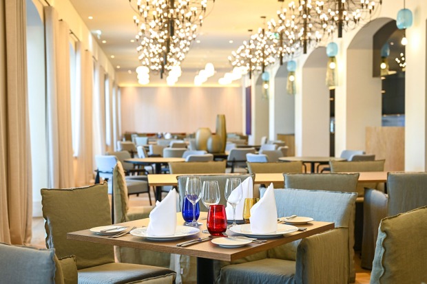 Das Restaurant vju bietet im Innen- und Außenbereich österreichische und internationale Küche für Hotel- und Tagesgäste.