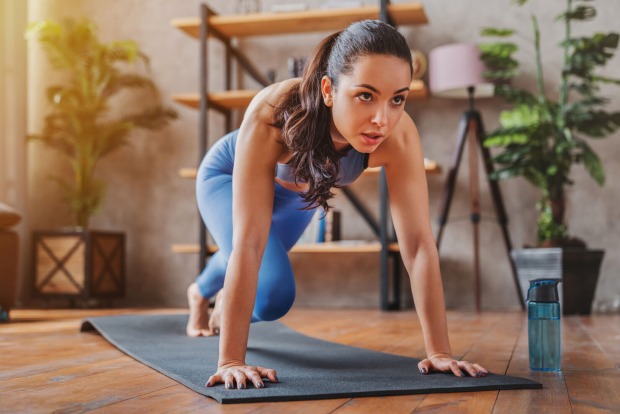 Frau macht Sport | Credit: iStock.com/Inside Creative House