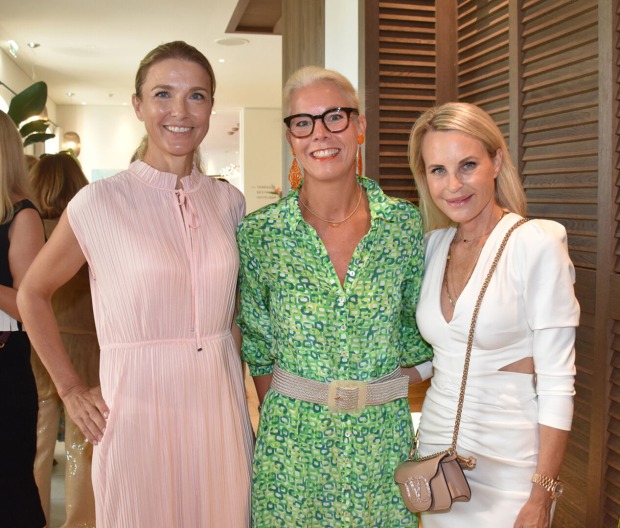 GF Marion Lumman (Holderstock Media), Julia Daum (Serafin Stiftung) und Sonja Kiefer (Sonja Kiefer Design) (v. li.)