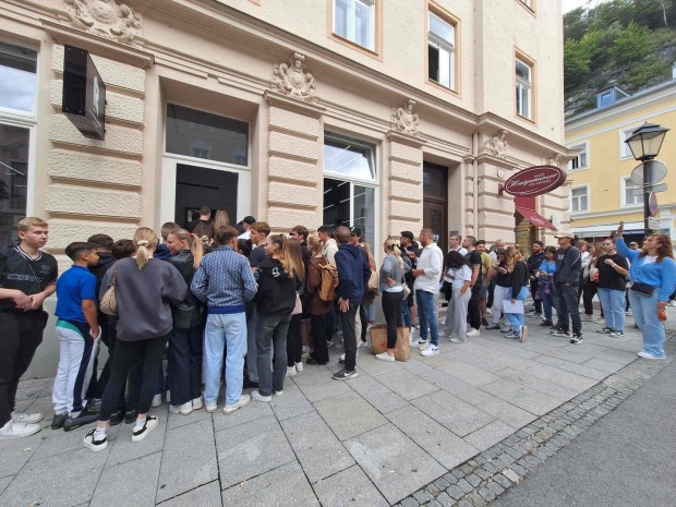 RAF Camora-Fans in Salzburg.