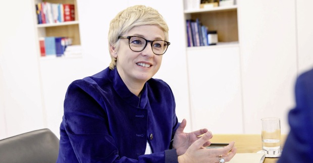 Doris Hummer