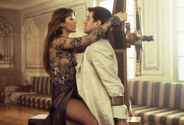James Bond und Bösewicht | Credit: United Archives / dpa Picture Alliance / picturedesk.com
