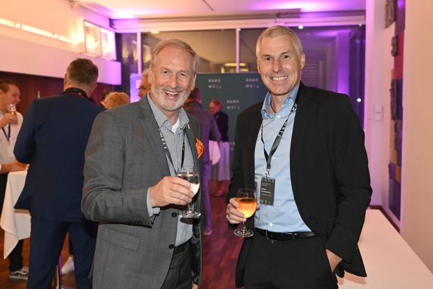 Loek Versluis (Versluis-Restaurant GmbH), Robert Zimmermann (Raiffeisenbank Montfort) (v. li.)