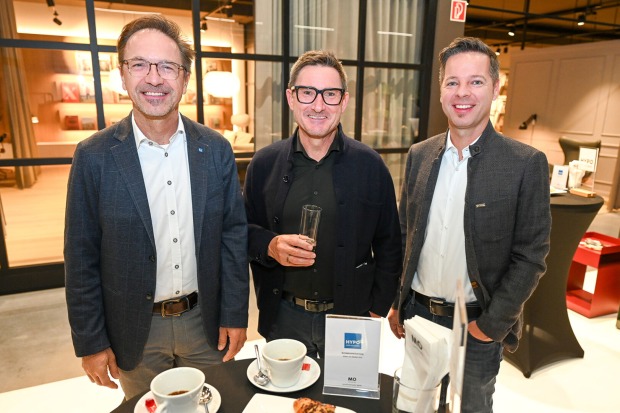 Gottfried Waidacher (Hypo Vorarlberg), Gerhard Müller und Markus Summer (beide Müller Wohnbau) (v. li.)