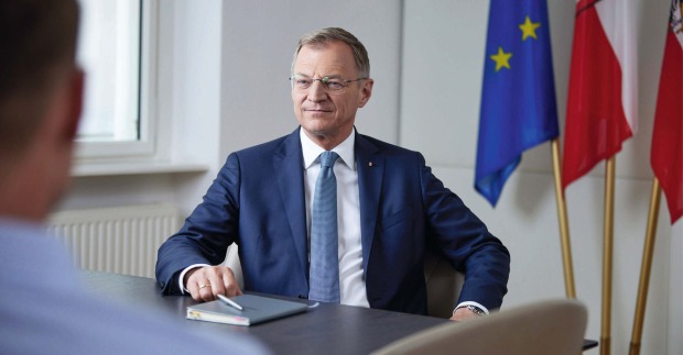 LH Thomas Stelzer