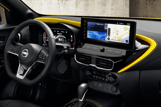 Dank des zentralen HD-Bildschirms konnte beim Nissan Juke auch die Auflösung der nun in allen Ausstattungsvarianten serienmäßigen Rückfahrkamera von 0,3 auf 1,3 Megapixel erhöht werden.