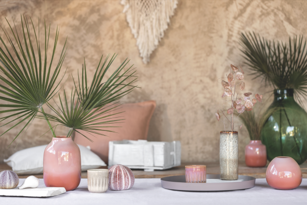 Vasen, Teller, Schalen in Peach Fuzz
