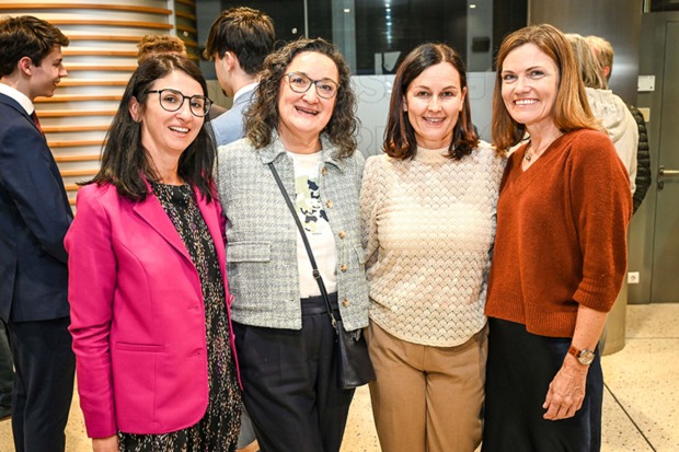 Alexandra Schuler, Ilse Klima, Irmgard Burtscher und Petra Waltle (alle HAK Bludenz)