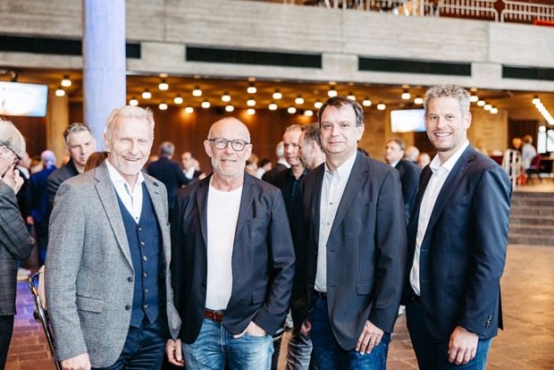 Pius Nachbar (Österr. Wachdienst), Franz Kopf (Kopf Kies + Beton), Philipp Tomaselli  (Tomaselli Gabriel Bau) und Markus Comploj  (Getzner Holding) (v. li.)