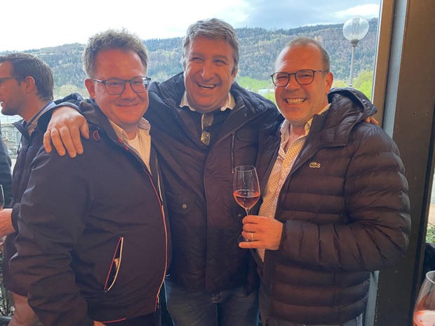Oskar Pöll (li.) und Philipp Rainer (re.) beide Wellenhof und Reiner Lochau mit Walter Egle (Stargarage)