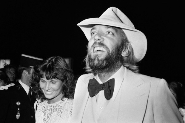 Donald Sutherland und Francine Racette in den 70er Jahren.