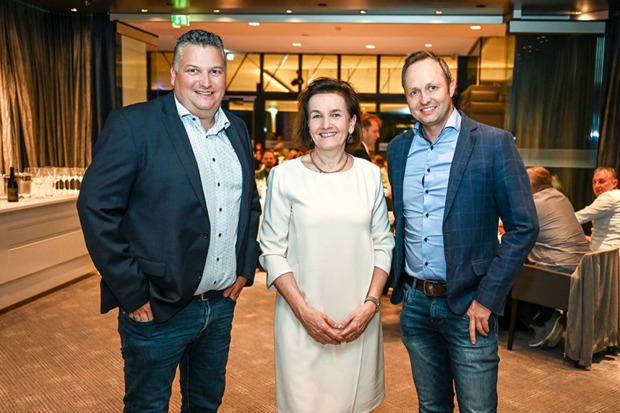 Falstaff Bregenz: Joachim Singer, Karin Seyfried und Stefan Geser (Schneider Automobil GmbH) (v. li.)