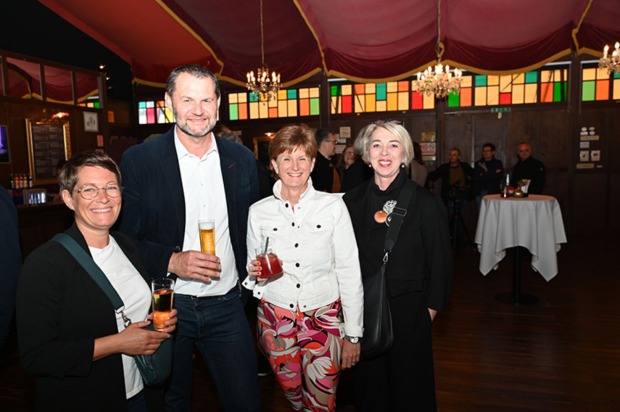 Nina und Roman Giesinger (Meusburger), Sabine Tichy-Treimel (Messe) und  Evi Abbrederis (v. li.)