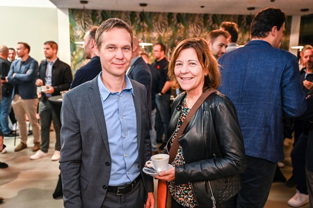 Simon Ruff (Hypo Vorarlberg) und Anna Schinnerl (Tectum)
