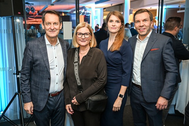 Jürgen und Silvia Erhart, Kerstin und Clemens Huber (Huber ZT) (v. li.)