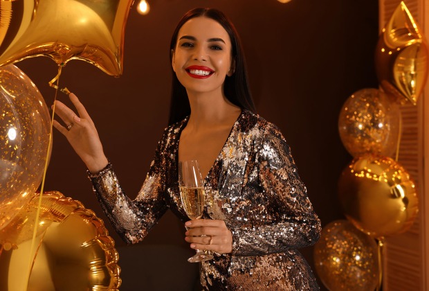 Luftballons mit Glitzer | Credit: iStock.com/Liudmila Chernetska