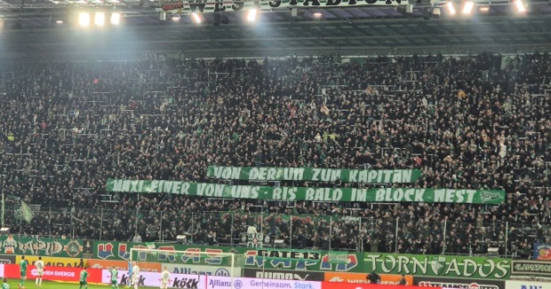 Spruchband der Rapid-Fans