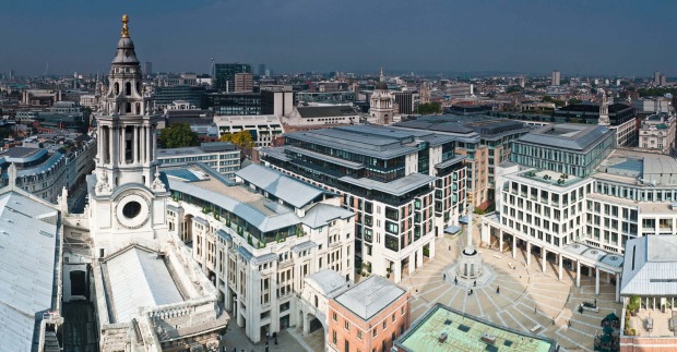 Gewitterwolken über der London Stock Exchange? 2024 verließen so viele Unternehmen die Börse wie zuletzt 2009 nach der Finanzkrise.