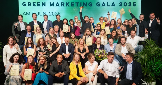 Gruppenbild auf Bühne