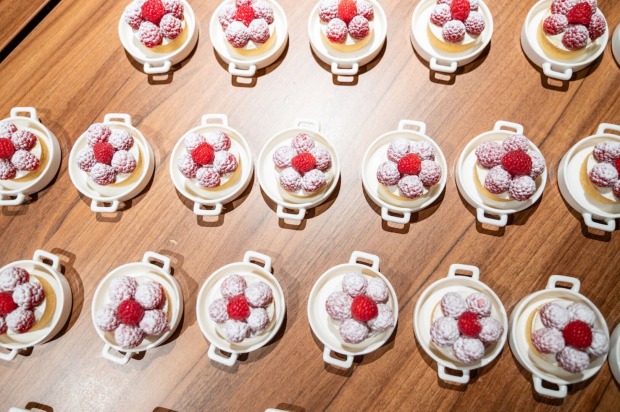 Tellerchen mit Desserts