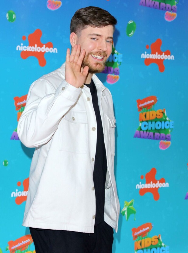 „MrBeast bei den Nickelodeon Kids’ Choice Awards – vom kranken Teenager zum erfolgreichsten YouTuber mit Milliarden-Reichweite.