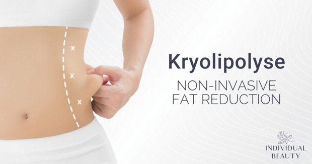 Frau kneift ihre leichten Fettpölsterchen zwischen ihren Fingern | Credit: Individual Beauty
