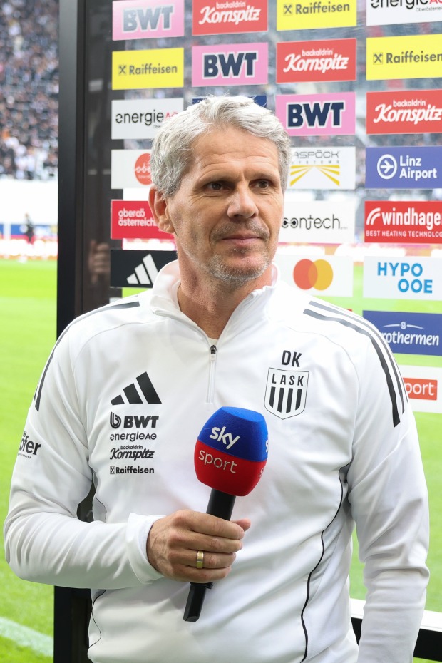 Didi Kühbauer nach einem Bundesligaspiel im Interview.