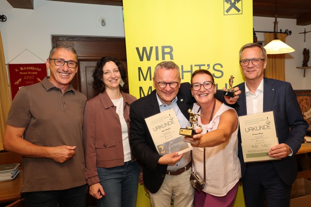 RVS-Pressesprecher Sigi Kämmerer, RVS-Geschäftsleiterin Anna Doblhofer-Bachleitner, Karl Schupfer (Info-Z), Susanne Berger (freie Fotografin), RVS-Generaldirektor Heinz Konrad | Credit: RVS/Neumayr