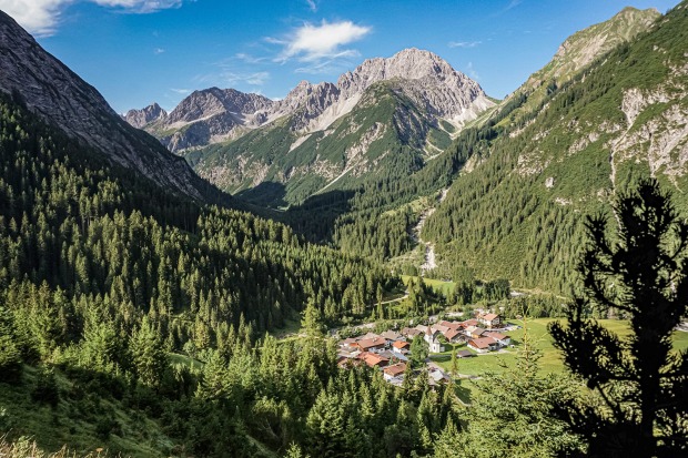Panorama-Aufnahme von Gebirgstal | Credit: Verein Lechweg/Gerhard Eisenschink