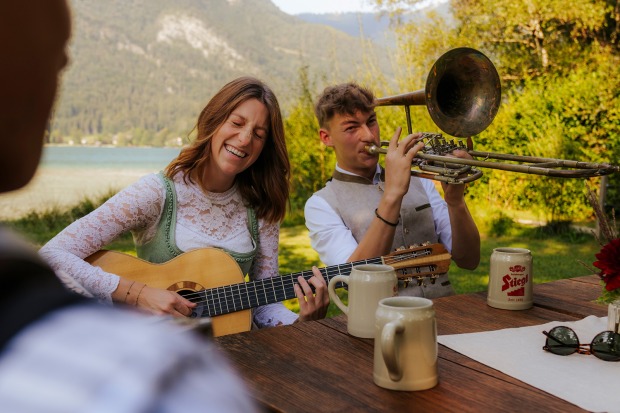 Musizierende Jungbäuerinnen und Jungbauern | Credit: SalzburgerLand Tourismus