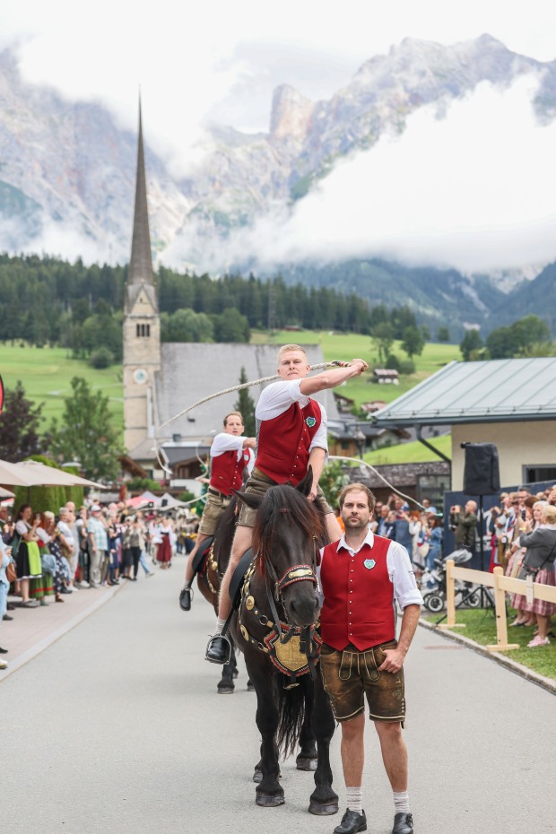 Maria Alm eröffnete den 31. Salzburger Bauernherbst mit rund 4.000 Gästen.