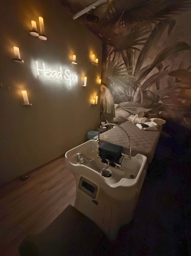 Waschbecken im Friseursalon | Credit: Irene Schwarz Salon