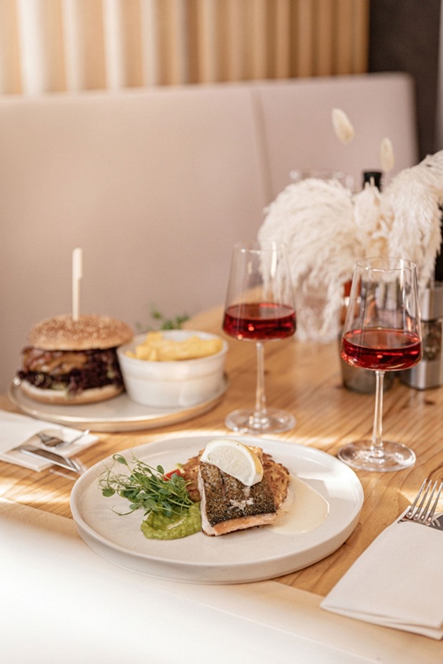 Foto 04_Schaffelbad_Speiserei  Kulinarische Stärkung im Adults-only-Restaurant „Speiserei“ | Credit: Thermenresort Loipersdorf