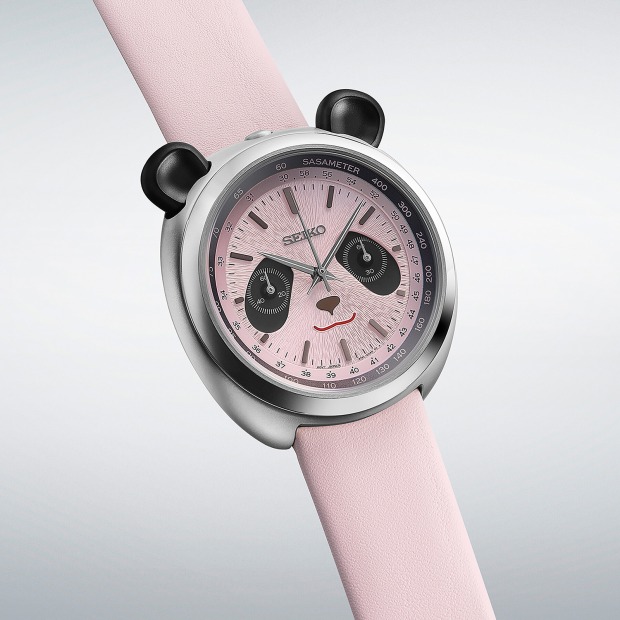 Armbanduhr in Rosa mit Panda-Motiv | Credit: Seiko