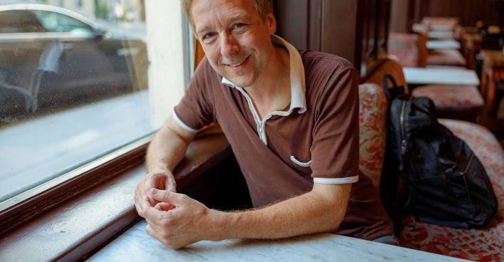 Max Mueller im Interview mit Weekend Magazin