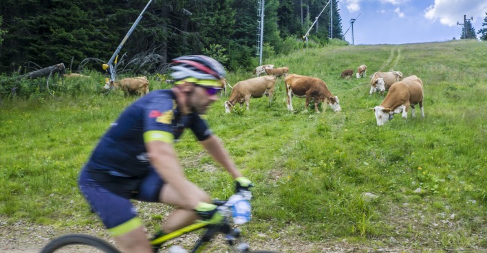 Die Eroberung der Bergwelt mit Zweirädern birgt Gefahren