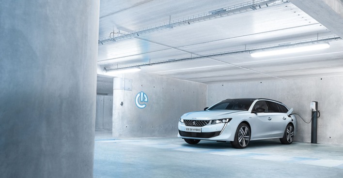 Peugeot 508SW Hybrid