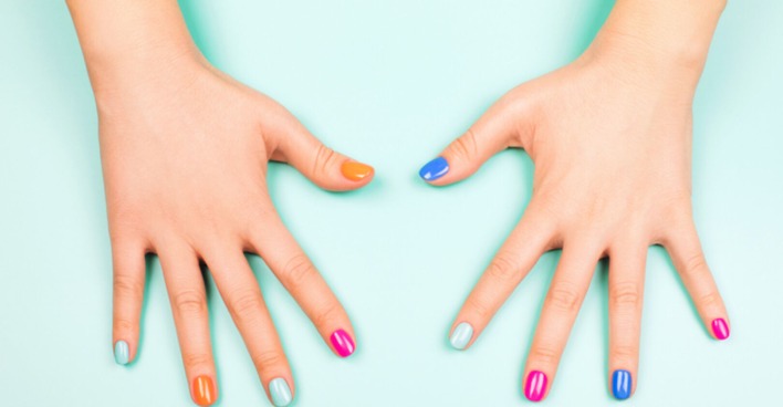 Trend Nagellack I Credit: iStock.com/efetova