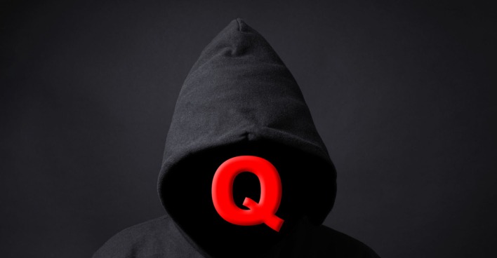 QAnon-Anhänger | Credit: Axel Bueckert/istockphotos