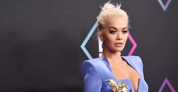 Rita Ora bei den E! People's Choice Awards