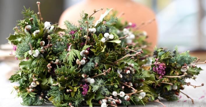 Palmbuschen binden | Credit: iStock.com/Spitzt-Foto
