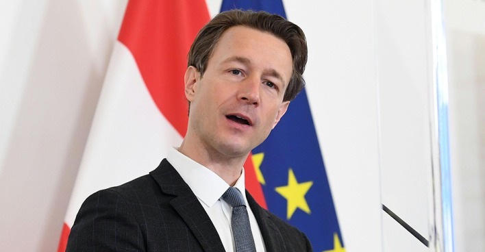Finanzminister Gernot Blümel