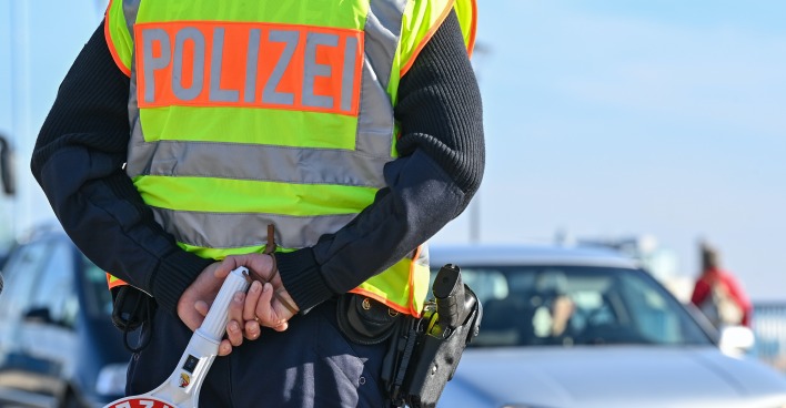 Ausreisekontrolle der Polizei